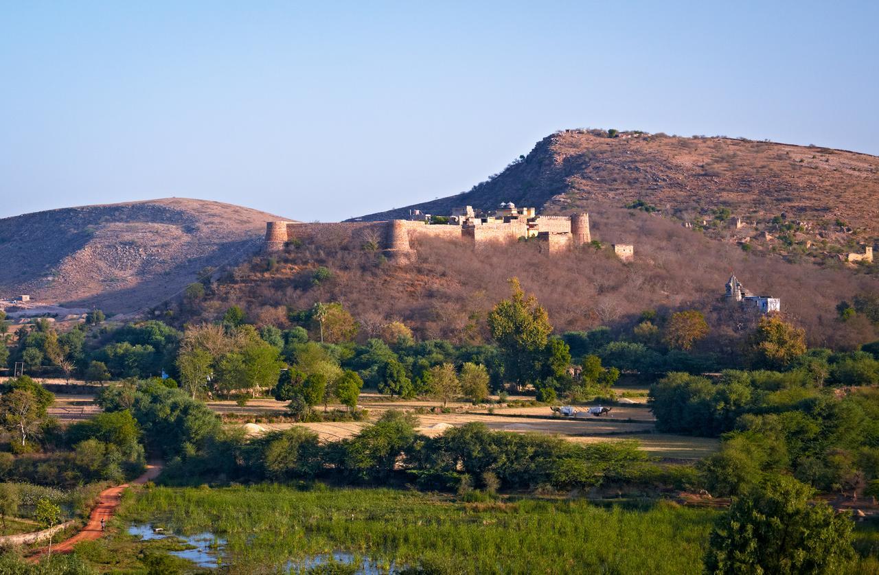 Ramathra Fort Hotel Sapotra Exterior photo